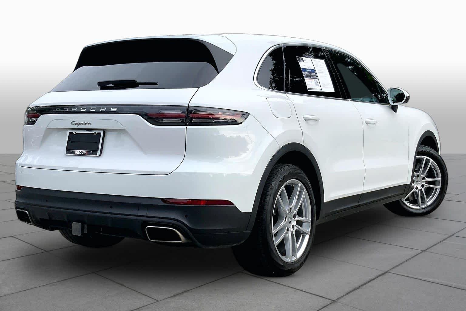 Used 2023  Porsche  image 13