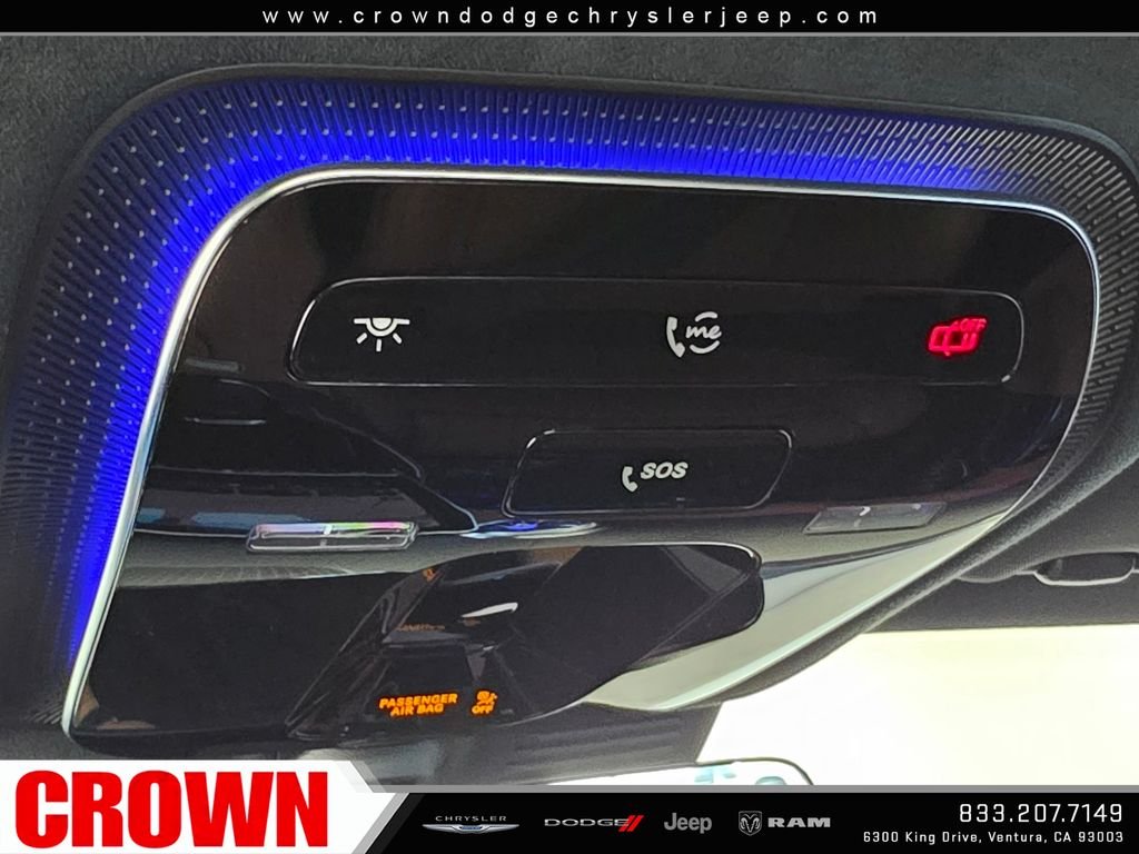 Used 2024  Mercedes-Benz Base image 24