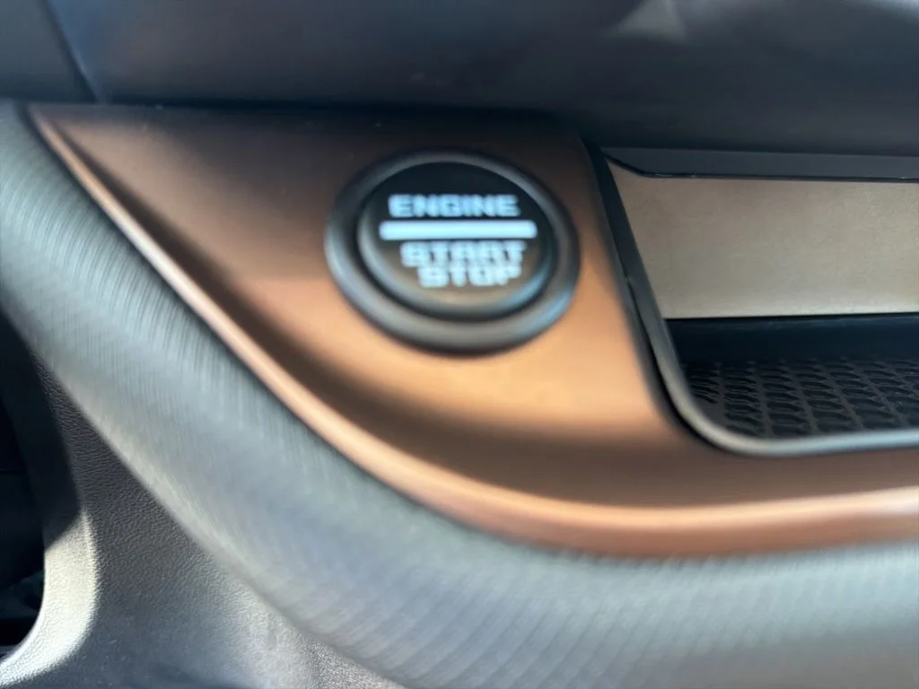 Certified Used 2024 Azure Gray Metallic Ford Outer Banks image 27