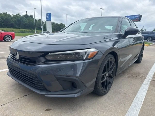 Used 2022 Gray Honda Sport image 2