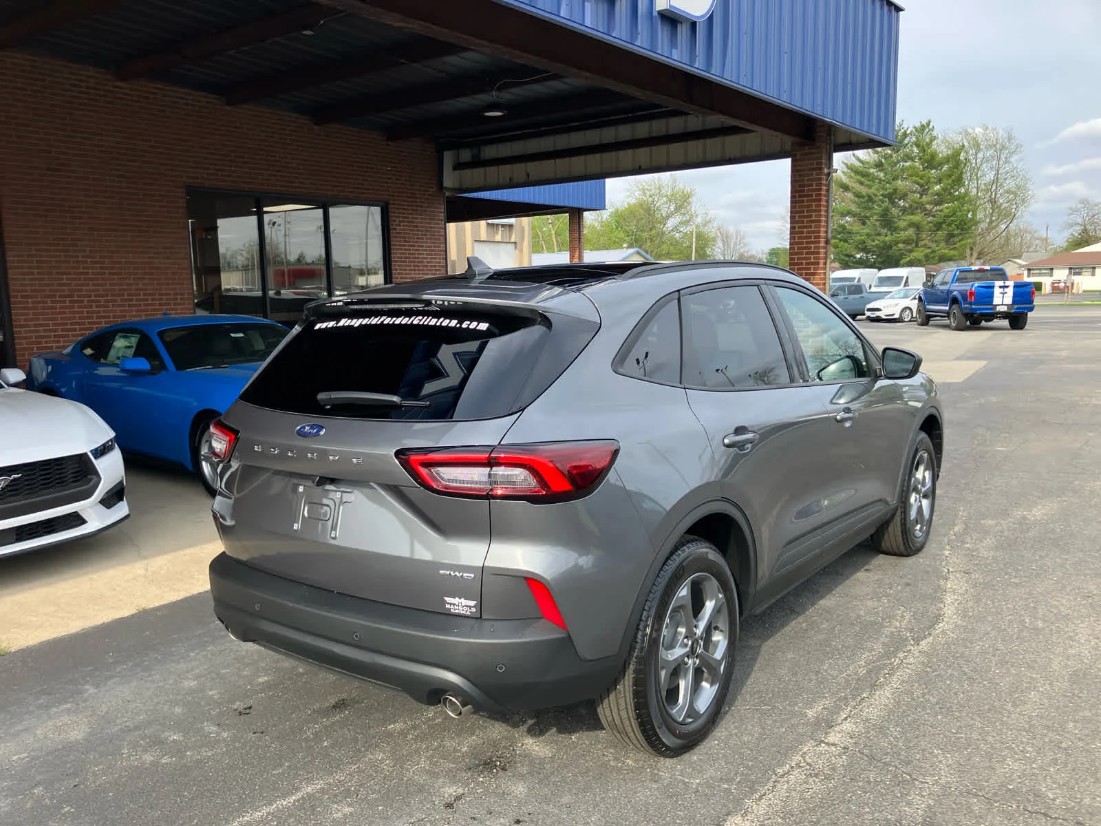 New 2026 Carbonized Gray Metallic Ford ST-Line image 22
