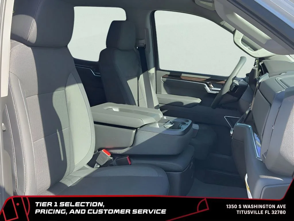 New 2026 Summit White GMC SLE image 18