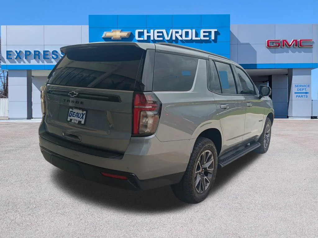 Used 2024 Gray Chevrolet Z71 image 8
