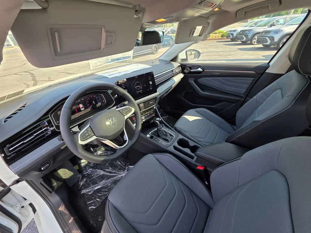 2026 Volkswagen Jetta SEL - Photo 17