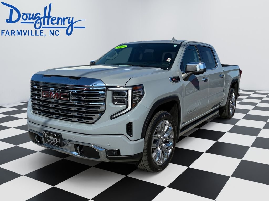 2025 GMC Sierra 4WD Crew Cab Short Box Denali's photo