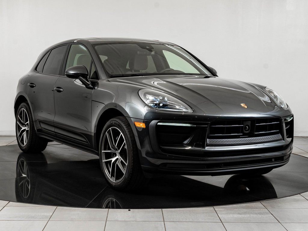 Used 2025 Volcano Grey Metallic Porsche  image 10