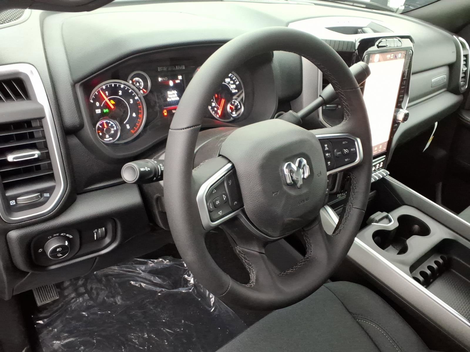 2026 RAM 2500 Big Horn - Photo 6