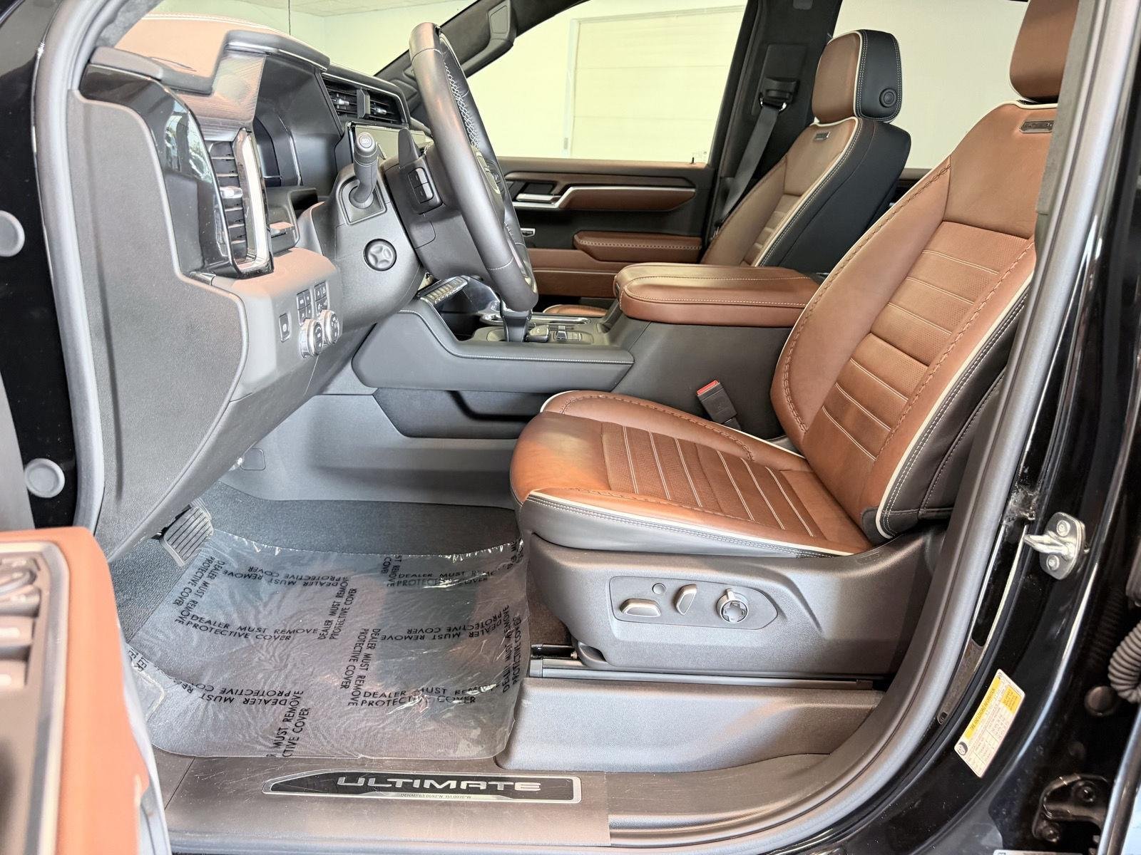 Used 2025 Onyx Black GMC Denali Ultimate image 39