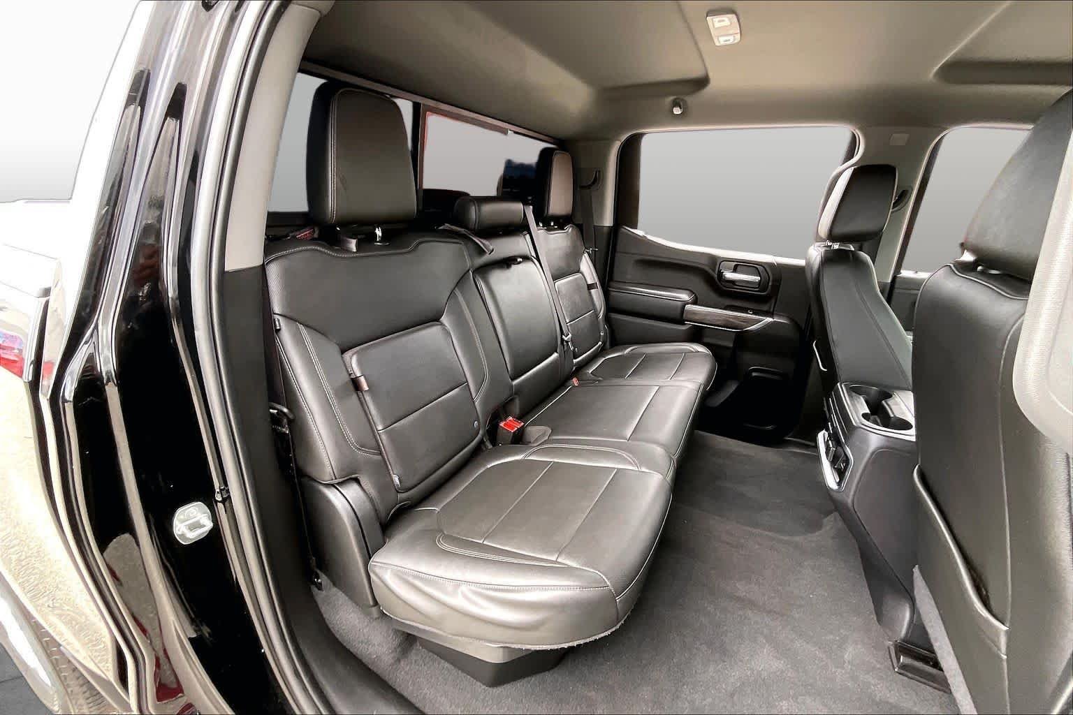 Used 2020 Black Chevrolet LTZ image 9