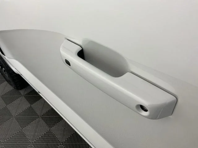 New 2026 Star White Metallic Tri-Coat Ford Platinum image 15