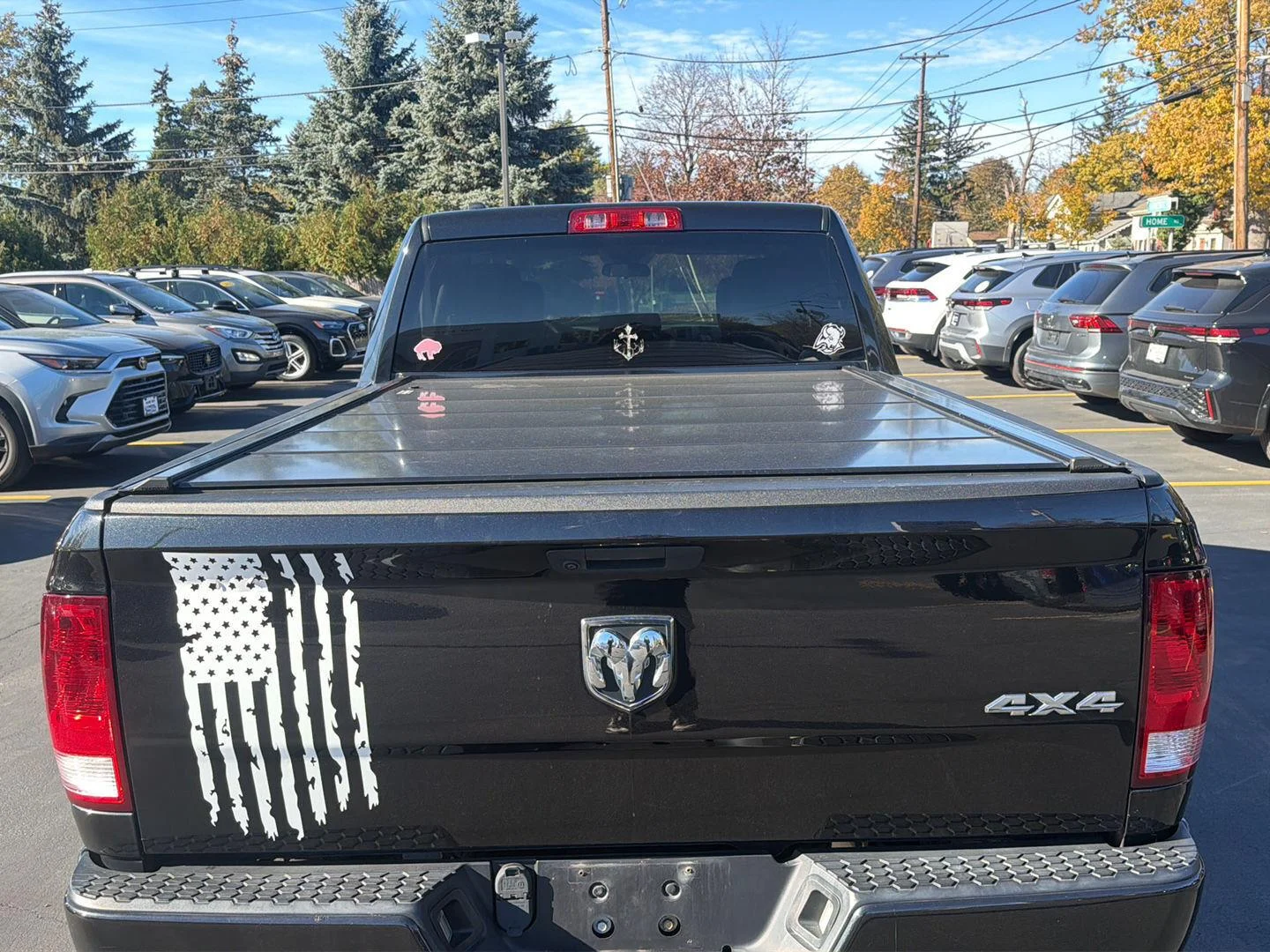 Used 2019 Brilliant Black Crystal Pearlcoat Ram Express image 5