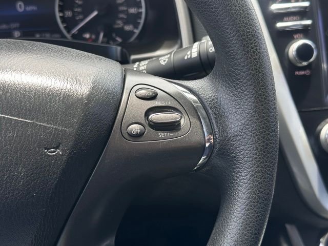 Used 2019 Silver Nissan S image 12