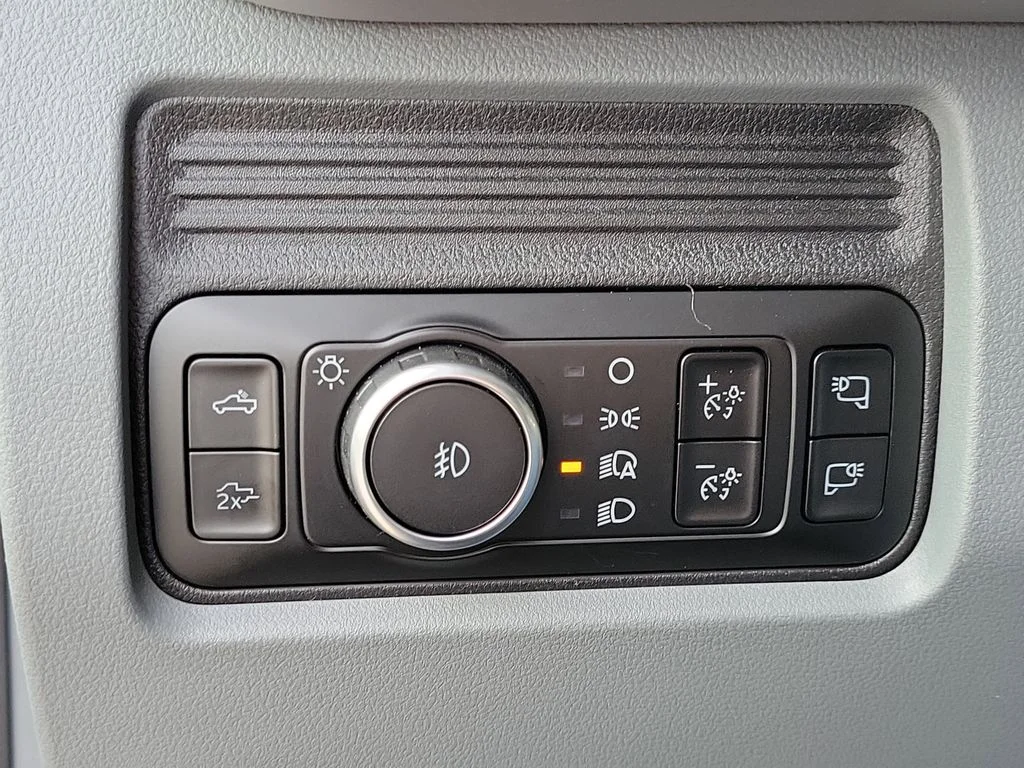 New 2026 White Ford XLT image 29
