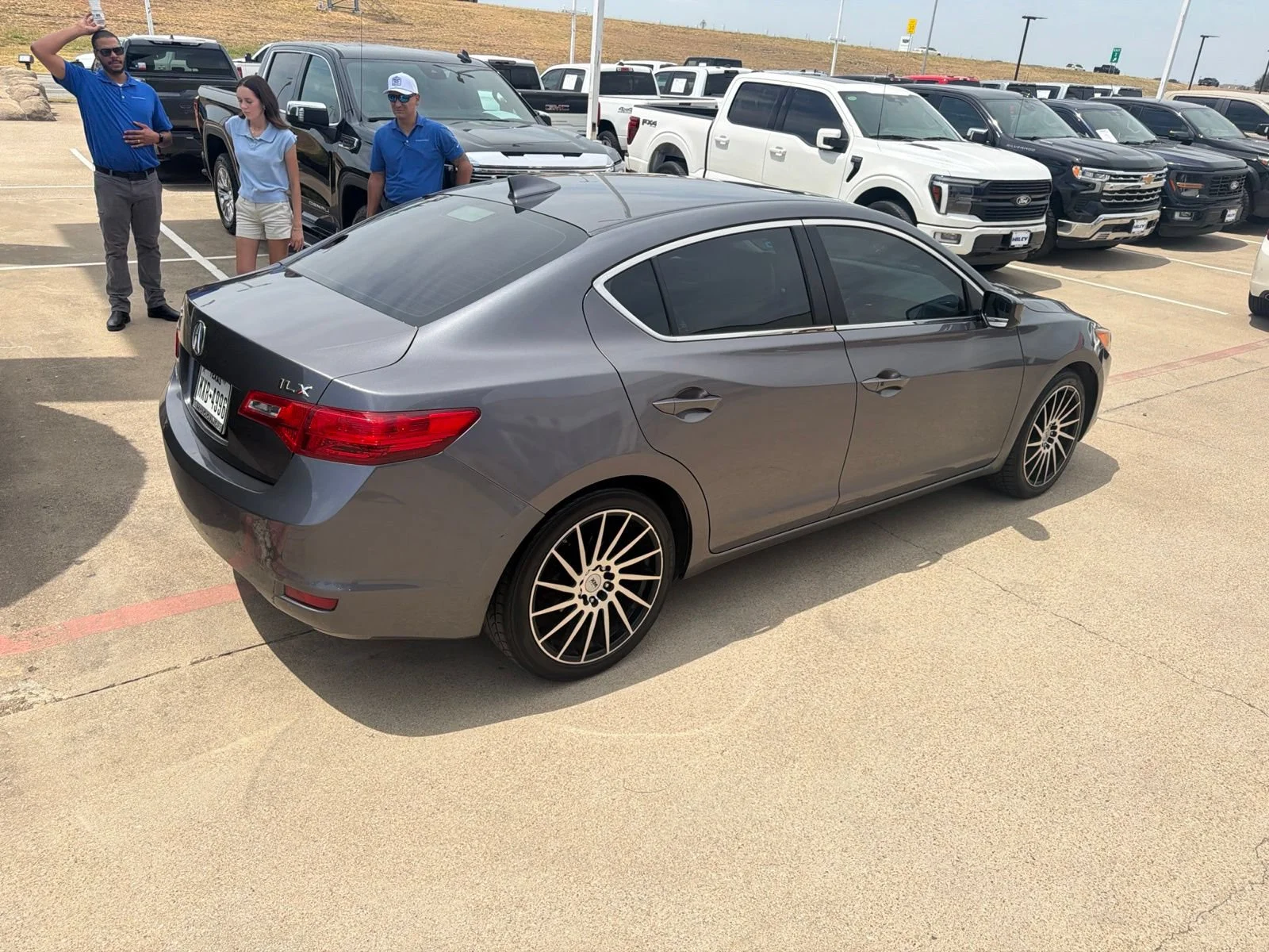 Used 2015 Gray Acura  image 4
