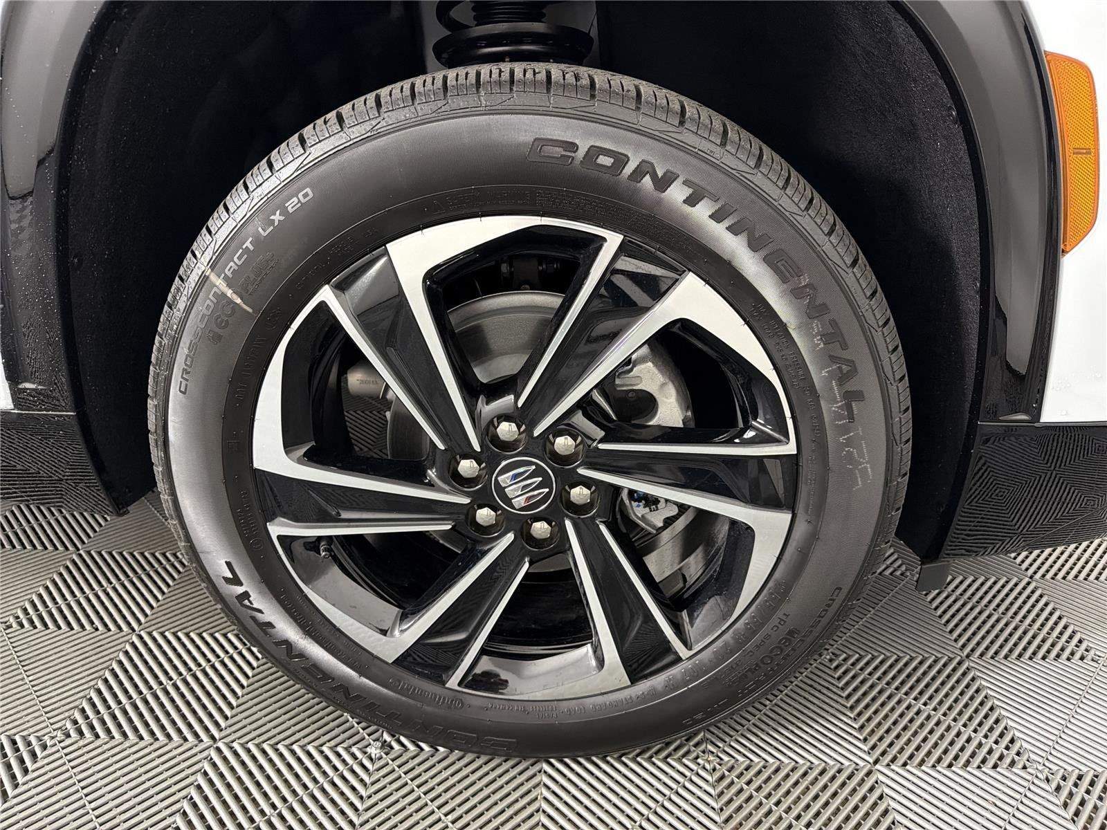 2026 Buick Enclave Sport Touring - Photo 10