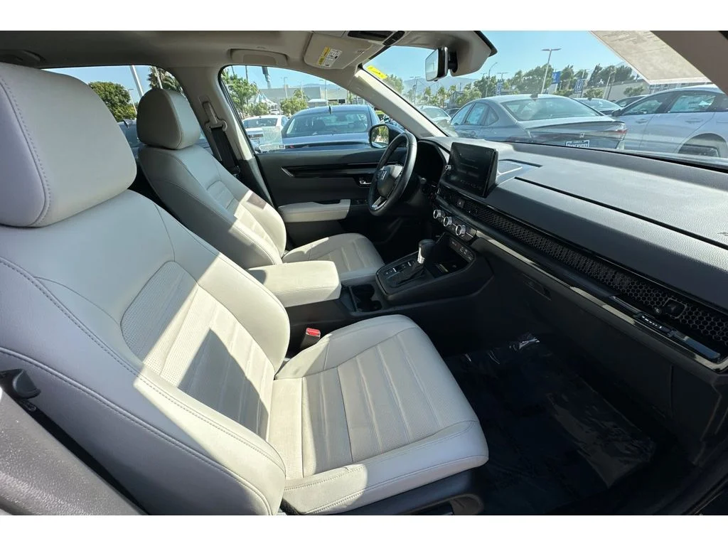 Certified Used 2025 Crystal Black Pearl Honda EX-L image 19