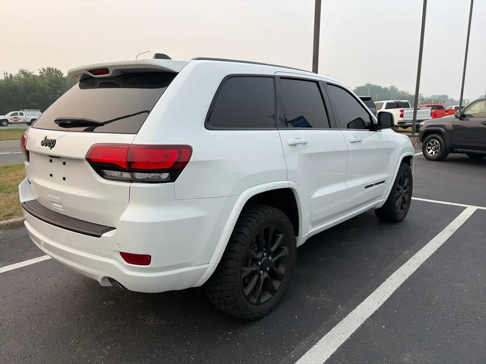 Used 2020 Bright White Clearcoat Jeep Altitude image 6