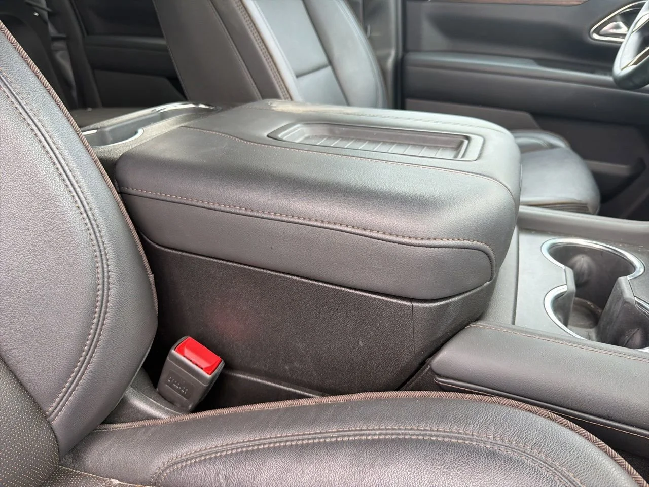 Used 2024 Radiant Red Tintcoat Chevrolet High Country image 17
