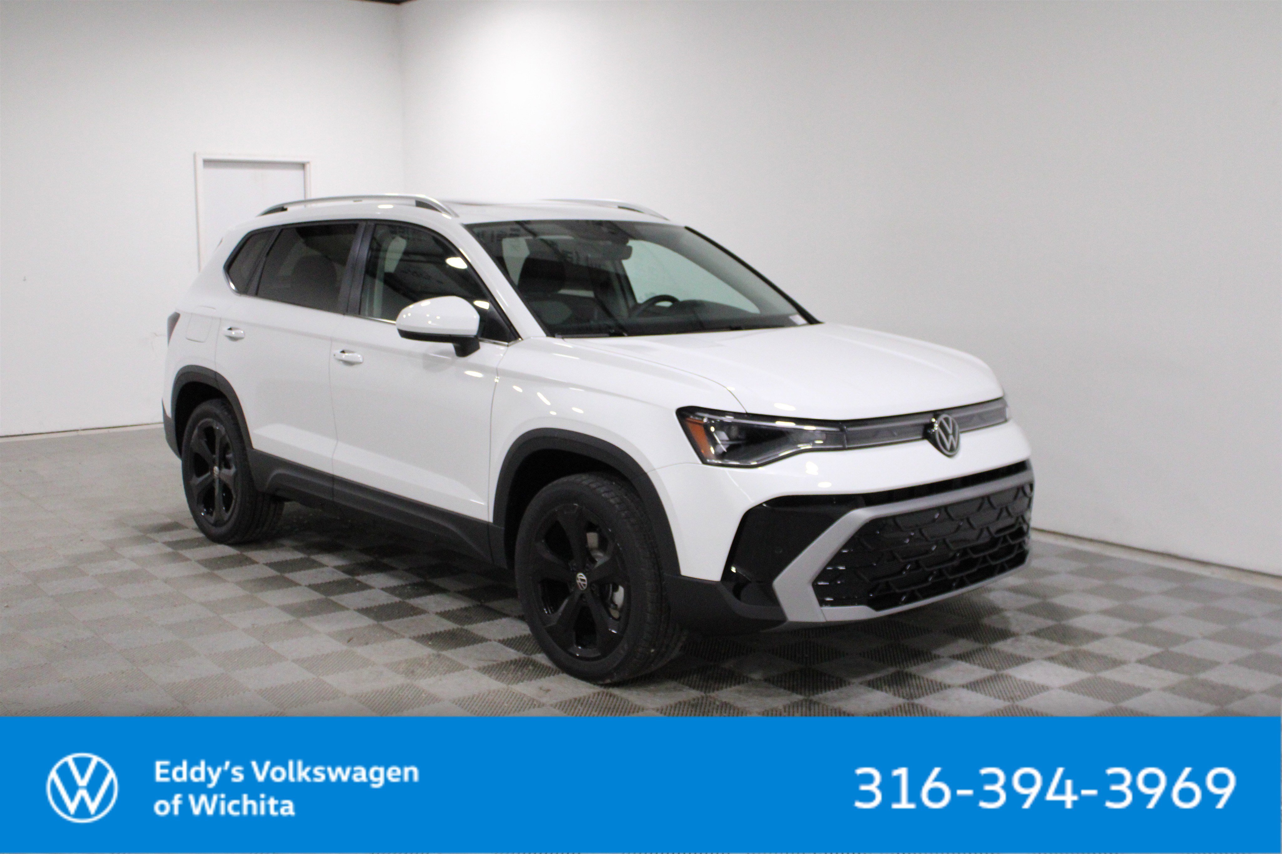 2025 Volkswagen Taos SEL