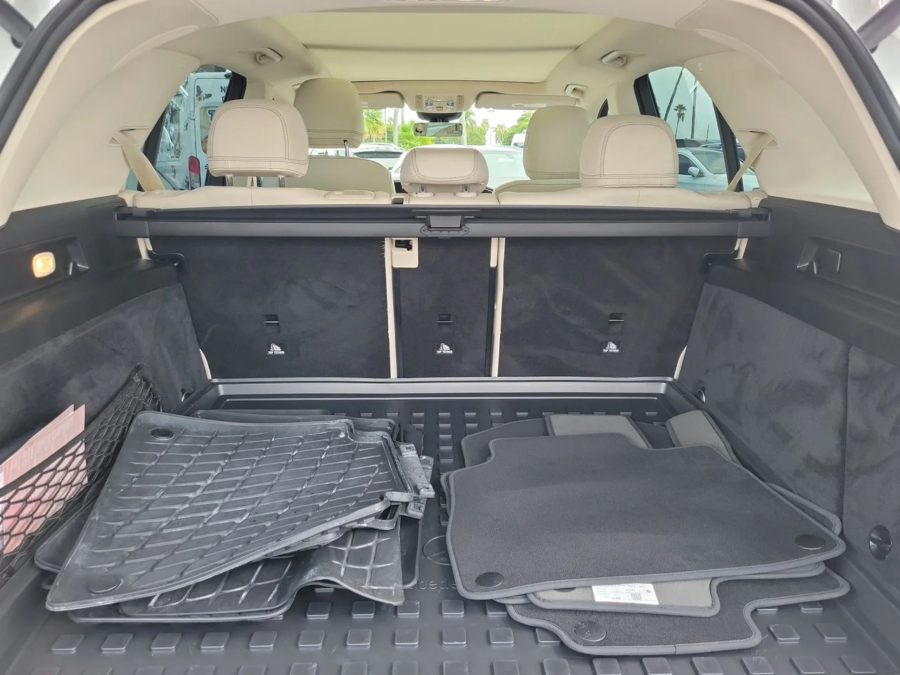 Certified Used 2023  Mercedes-Benz GLE 350 image 8