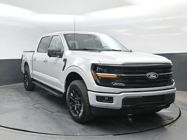 New 2026 Avalanche Ford XLT image 2