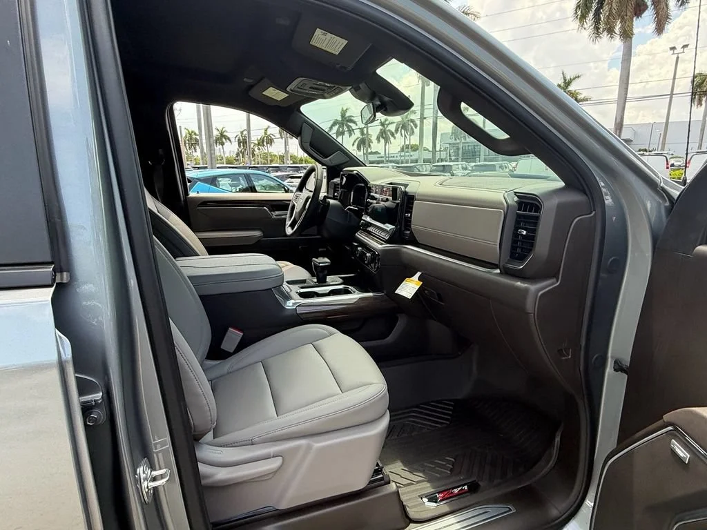 New 2026 Sterling Gray Metallic Chevrolet LT Trail Boss image 15