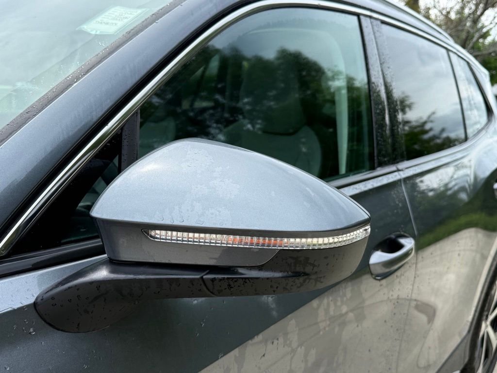 New 2026 Gray Volkswagen 2.0T SE image 10
