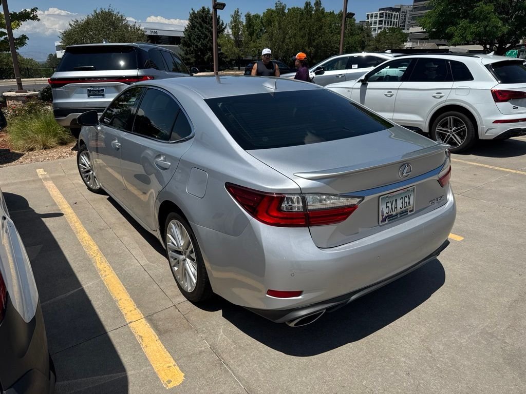Used 2016 Silver Lexus 350 image 4