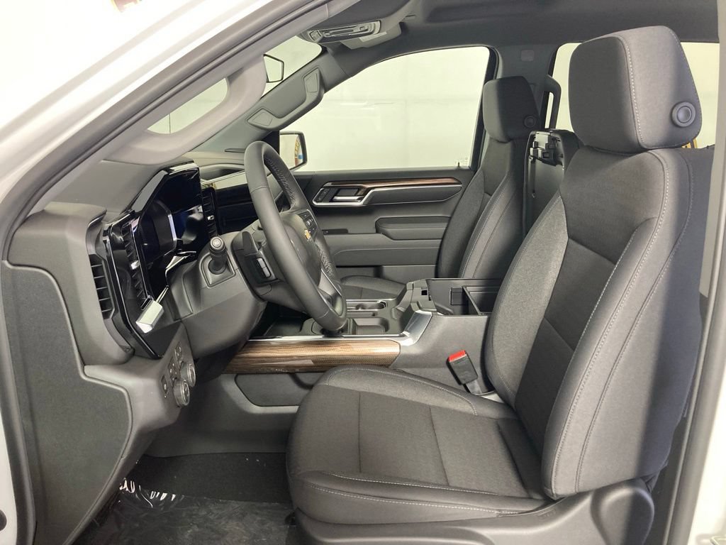 2026 Chevrolet Silverado 1500 LT - Photo 8