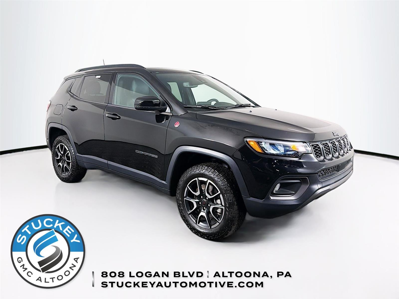 2025 Jeep Compass Trailhawk 4X4's photo