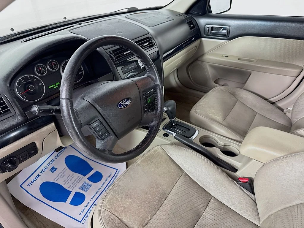Used 2009 Blue Ford SEL image 10