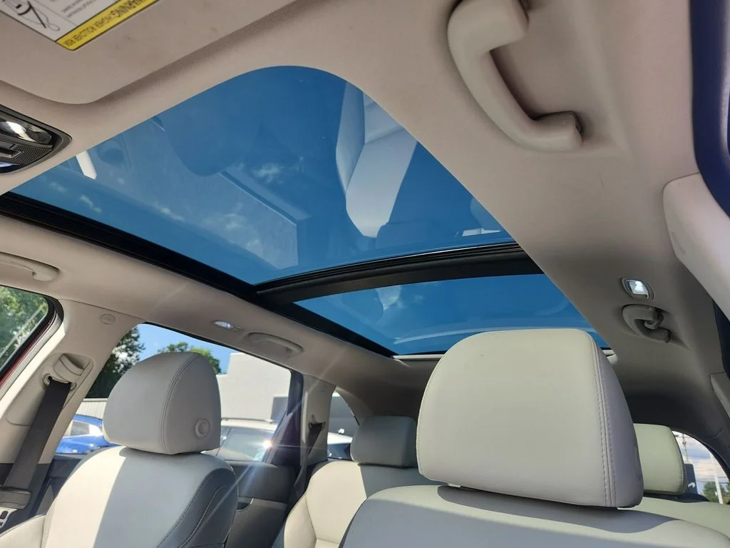 Used 2020 Purple Kia SX image 24