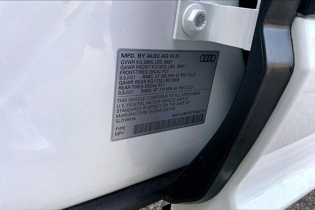 New 2026 White/off-white Audi 55 Premium Plus image 19