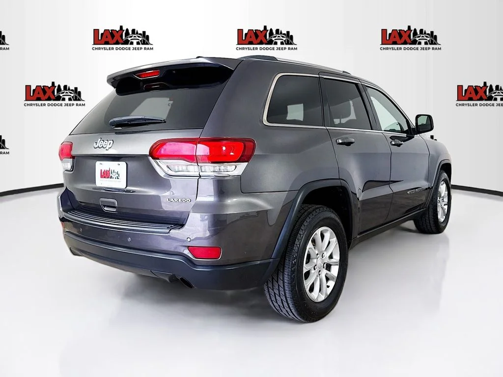 Used 2021 Gray Jeep Laredo E image 7