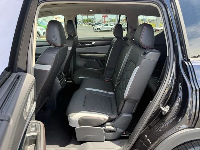 New 2026 Black Volkswagen 2.0T Peak Edition image 12