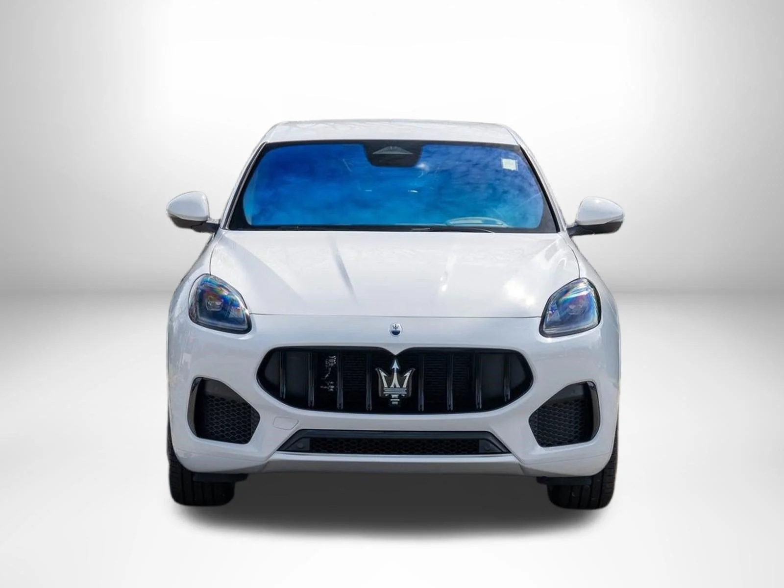 New 2026 Bianco Maserati Modena image 9