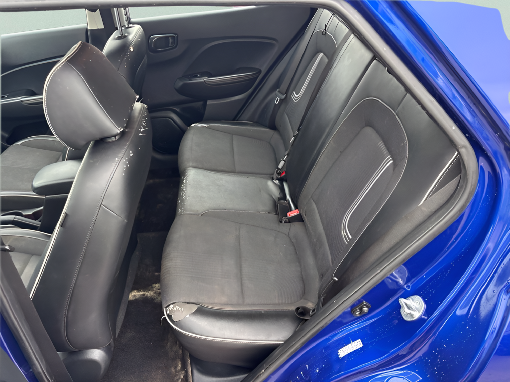Used 2023 Blue Hyundai Limited image 10