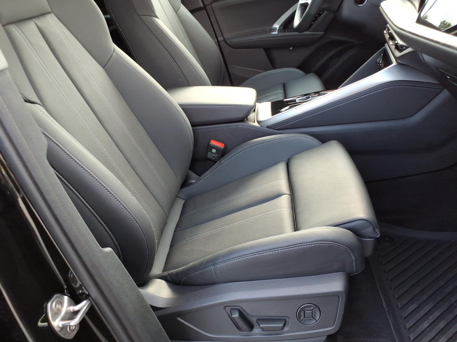 Used 2025 Mythos Black Metallic Audi Premium Plus image 22