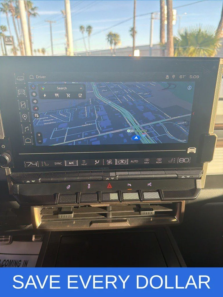 Used 2025 Black GMC 2X image 12