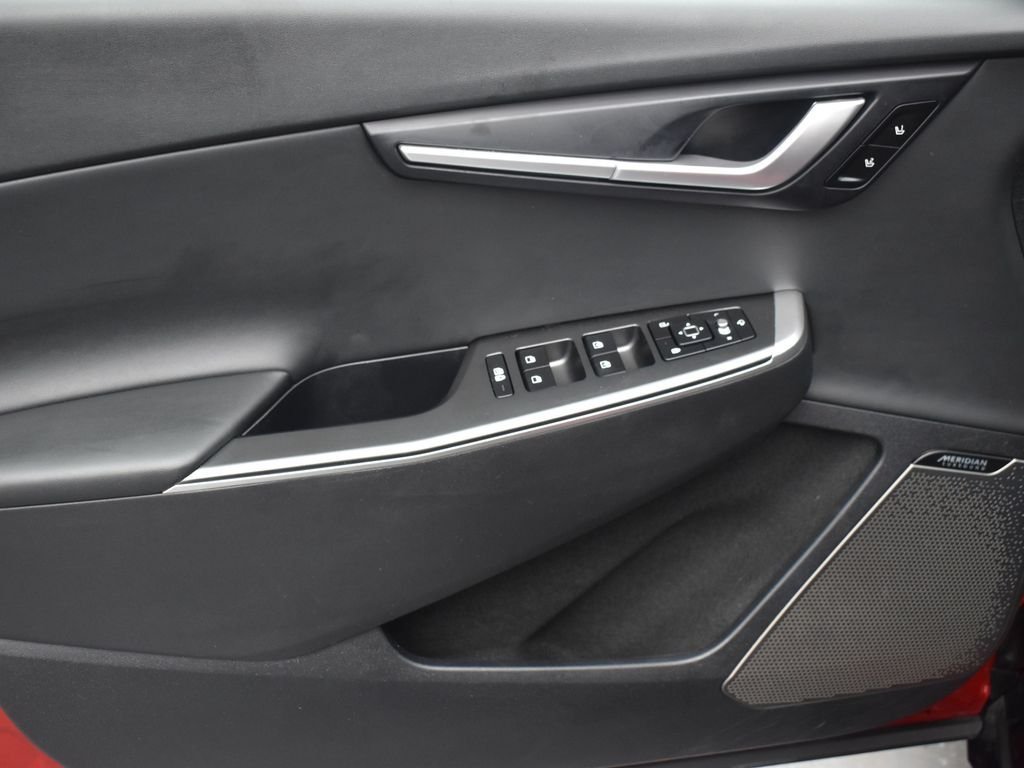 2022 KIA EV6 - Image 10