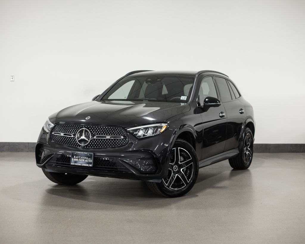 2026 Mercedes-Benz GLC GLC 300 4MATIC's photo