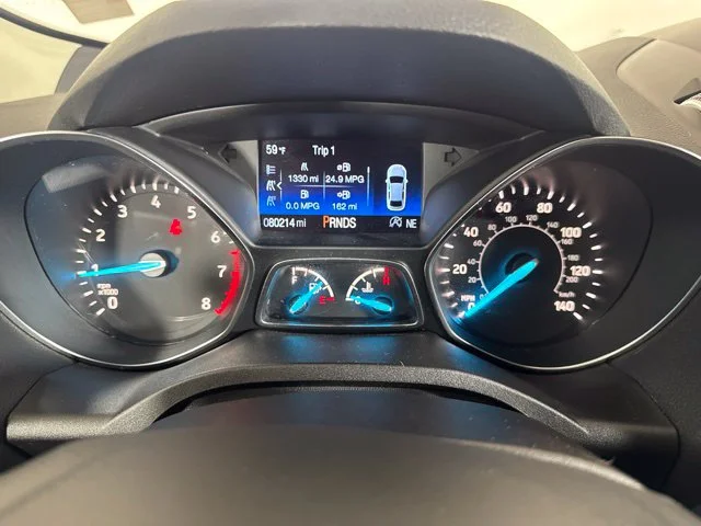 Used 2018 Gray Ford SE image 16