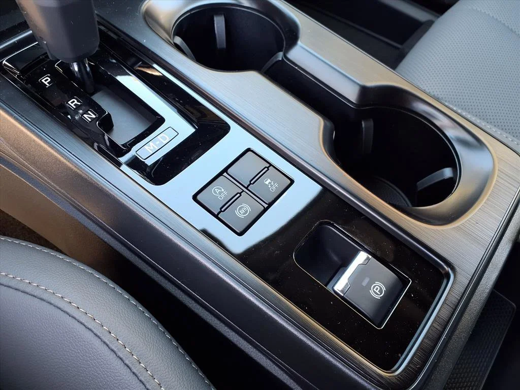 2026 Subaru Outback Limited - Photo 5