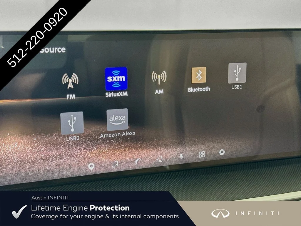 New 2027 White INFINITI LUXE image 18