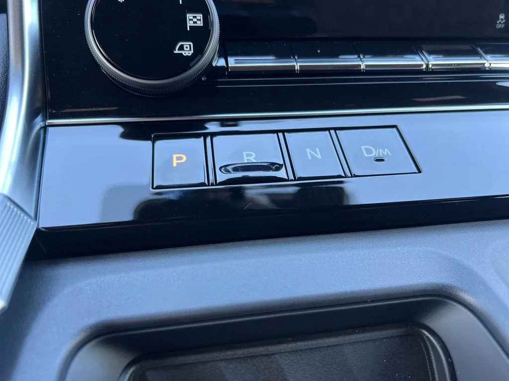 2026 Nissan Armada Platinum - Photo 10