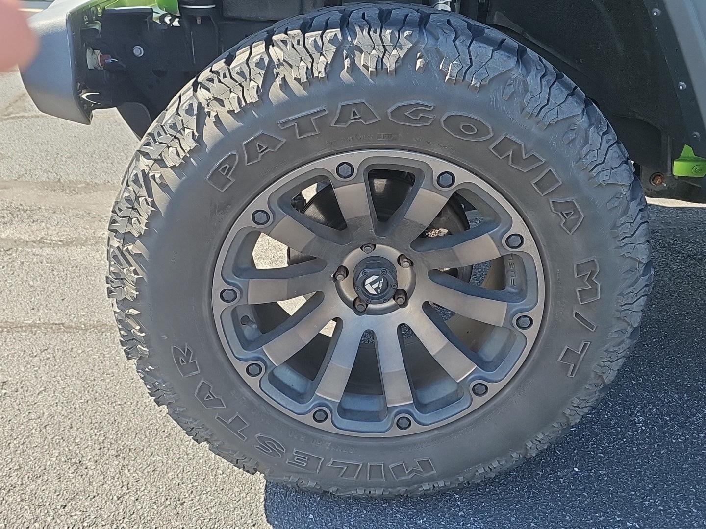 Used 2018 Mojito! Clearcoat Jeep Sport image 10