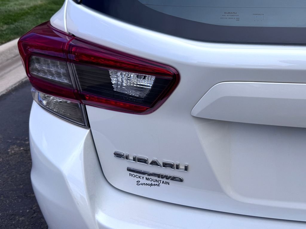 Used 2020 White Subaru Premium image 8