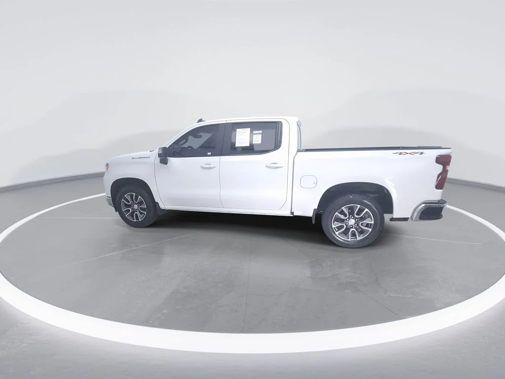 Used 2023 White Chevrolet LT image 6