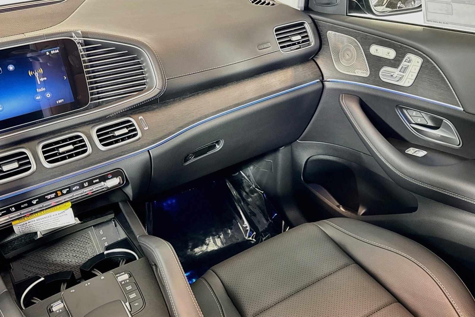 New 2026 Obsidian Black Metallic Mercedes-Benz GLS 450 image 21