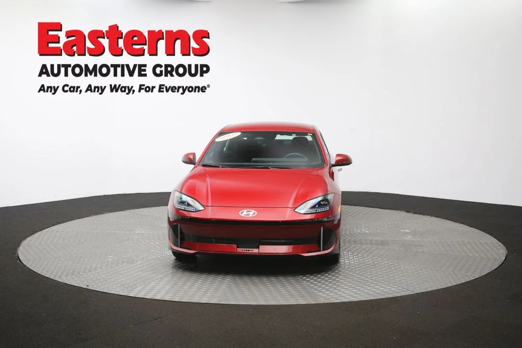 Used 2024 Red Hyundai SE image 54